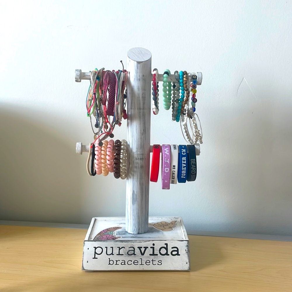 Pita Vida Jewelry Holder